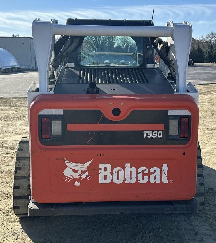2013 Bobcat T590