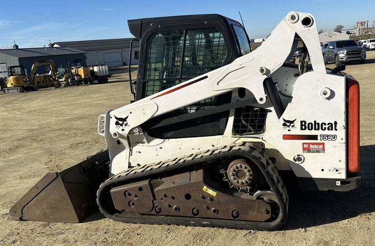 2013 Bobcat T590