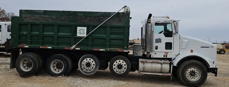 2005 Kenworth T800