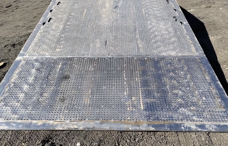 2001 Trail King TK70HT-502